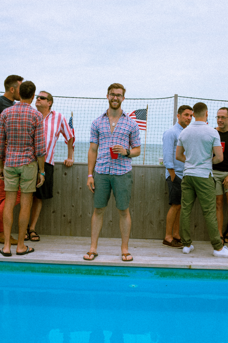 Illustration for article titled AN AT LOBSTER PARTY